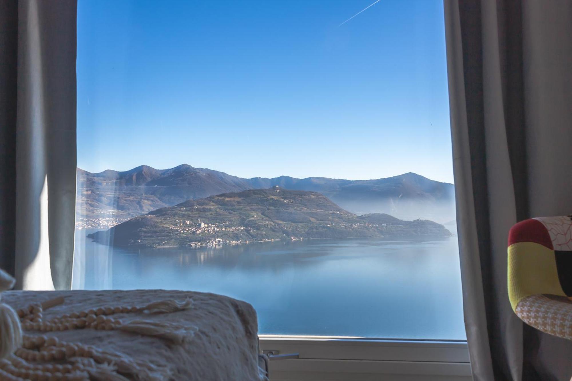 Mia Isola With Lake View, Garden And Swimming Pool Parzanica المظهر الخارجي الصورة